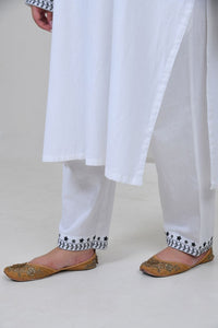 White Ishani Kurta Pants Set with Shibori Dupatta