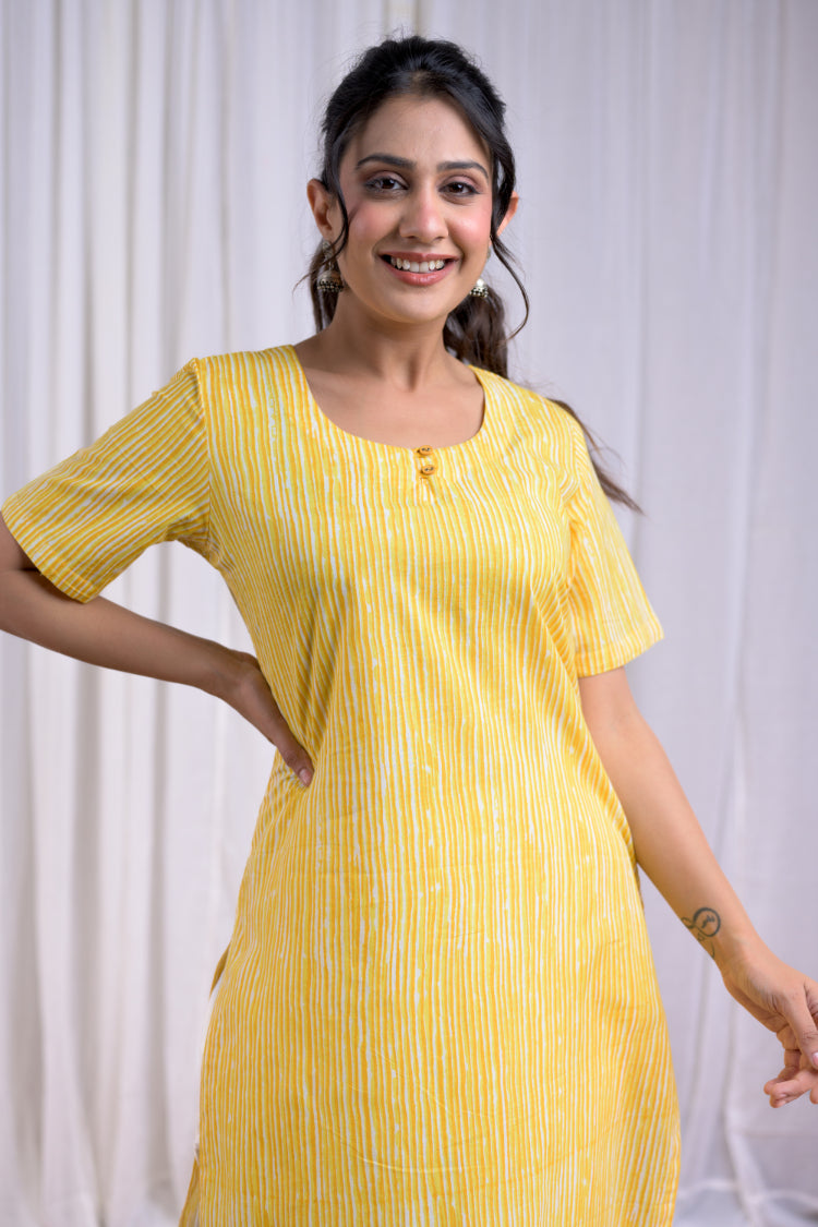 Buy Sea Green Kurtis & Tunics for Women by MUHURATAM Online | Ajio.com